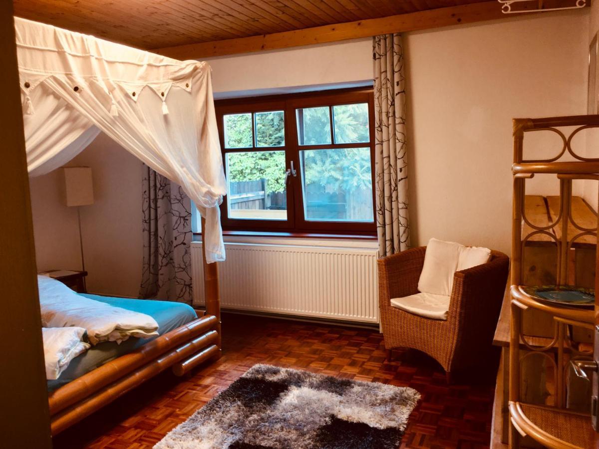 Familienapartments Mit Balkon Und Garten Ober-Lembach Eksteriør bilde